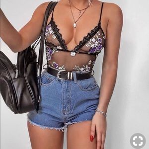 Meet your Posher, Yanassie